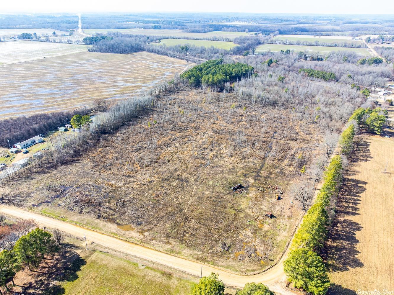 Metes & Bounds - Land