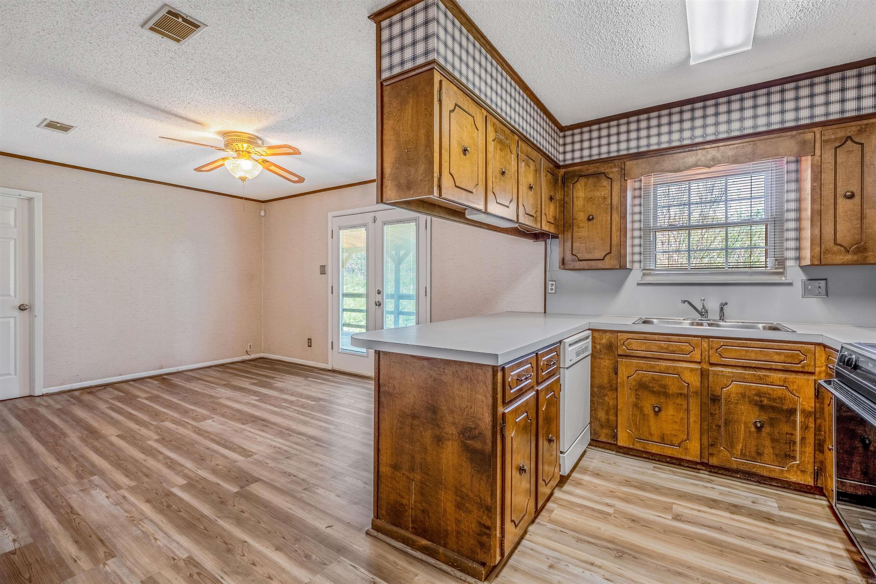 Sherwood Forest - Residential