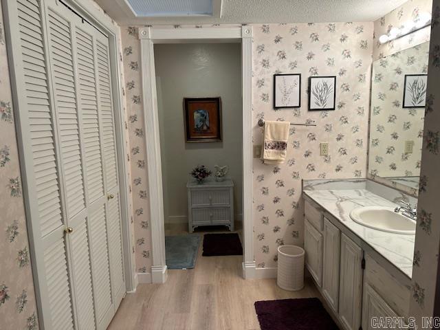 COUNTRY CLUB RIDGE - Residential