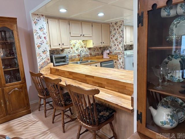 COUNTRY CLUB RIDGE - Residential