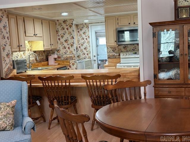 COUNTRY CLUB RIDGE - Residential