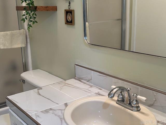 COUNTRY CLUB RIDGE - Residential