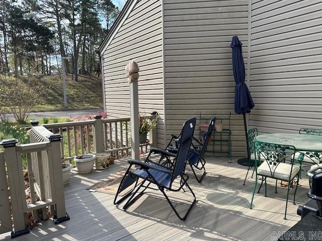 COUNTRY CLUB RIDGE - Residential