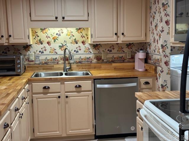 COUNTRY CLUB RIDGE - Residential