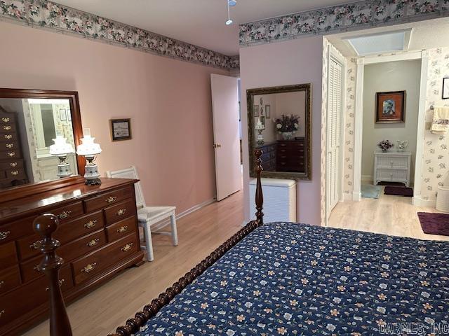 COUNTRY CLUB RIDGE - Residential