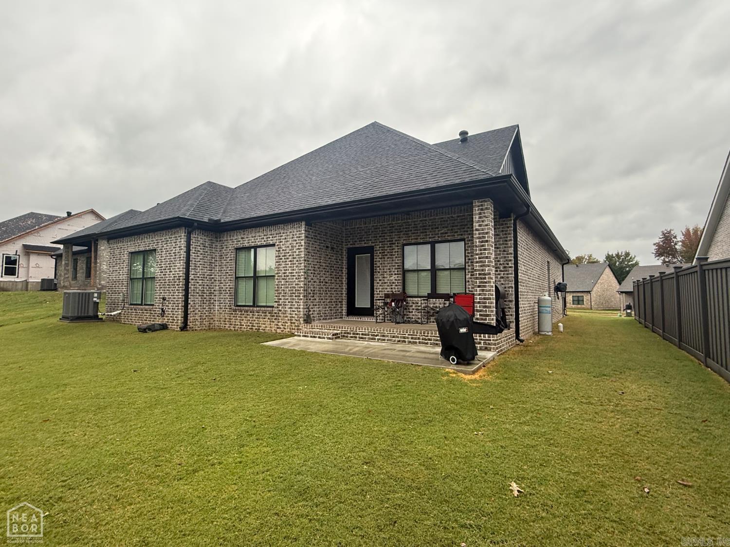 Summit Ridge - Residential