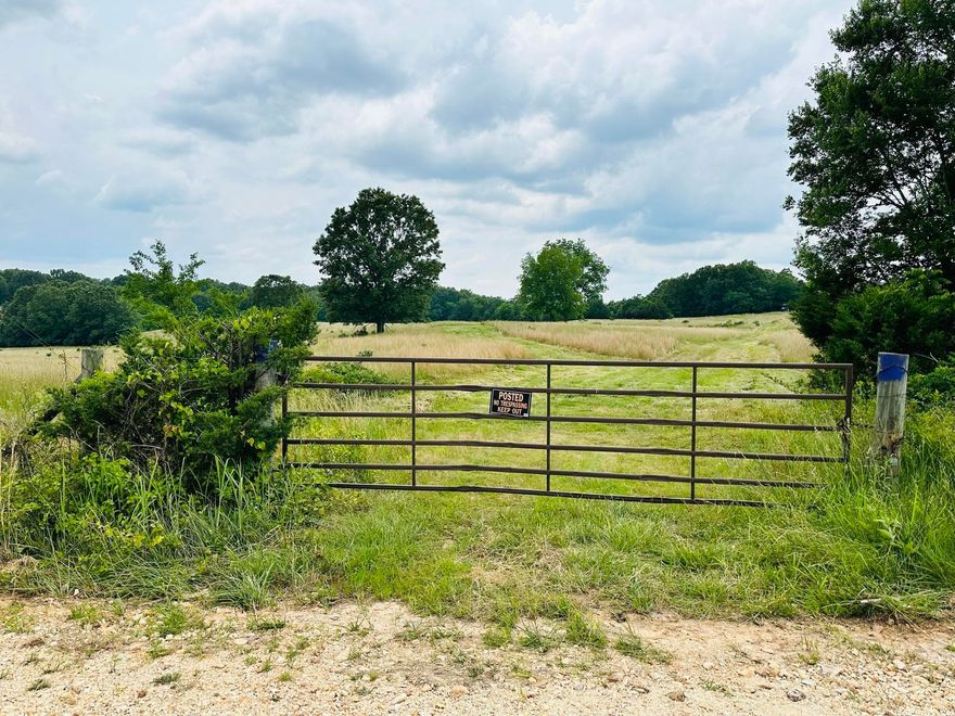 Introducing a remarkable opportunity to own a stunning 16.5 acre tract of pastureland in the scenic Ozark Mountains. Nestled outside city limits, this prime piece of land is situated on a county gravel road in Sharp County, Arkansas. This property’s location is just half a mile from the Strawberry River, which offers recreational possibilities for outdoor enthusiasts.  One of the standout features of this property is the breathtaking views it offers. Immerse yourself in the beauty of the Ozark Mountains. Furthermore, this acreage already benefits from an existing electricity connection. This invaluable amenity ensures convenience and ease when it comes to powering your future ventures on this remarkable tract of land. With its sprawling size, this 16.5 acre tract of land presents an incredible opportunity for you to create your dream recreational retreat. Whether you envision building a rustic cabin, establishing an outdoor recreational haven, or indulging in the joys of rural living, this land offers the ideal canvas for your aspirations. Don't miss the chance to own this remarkable piece of land in the Ozark Mountains! This property is only $69,900! In addition to the described