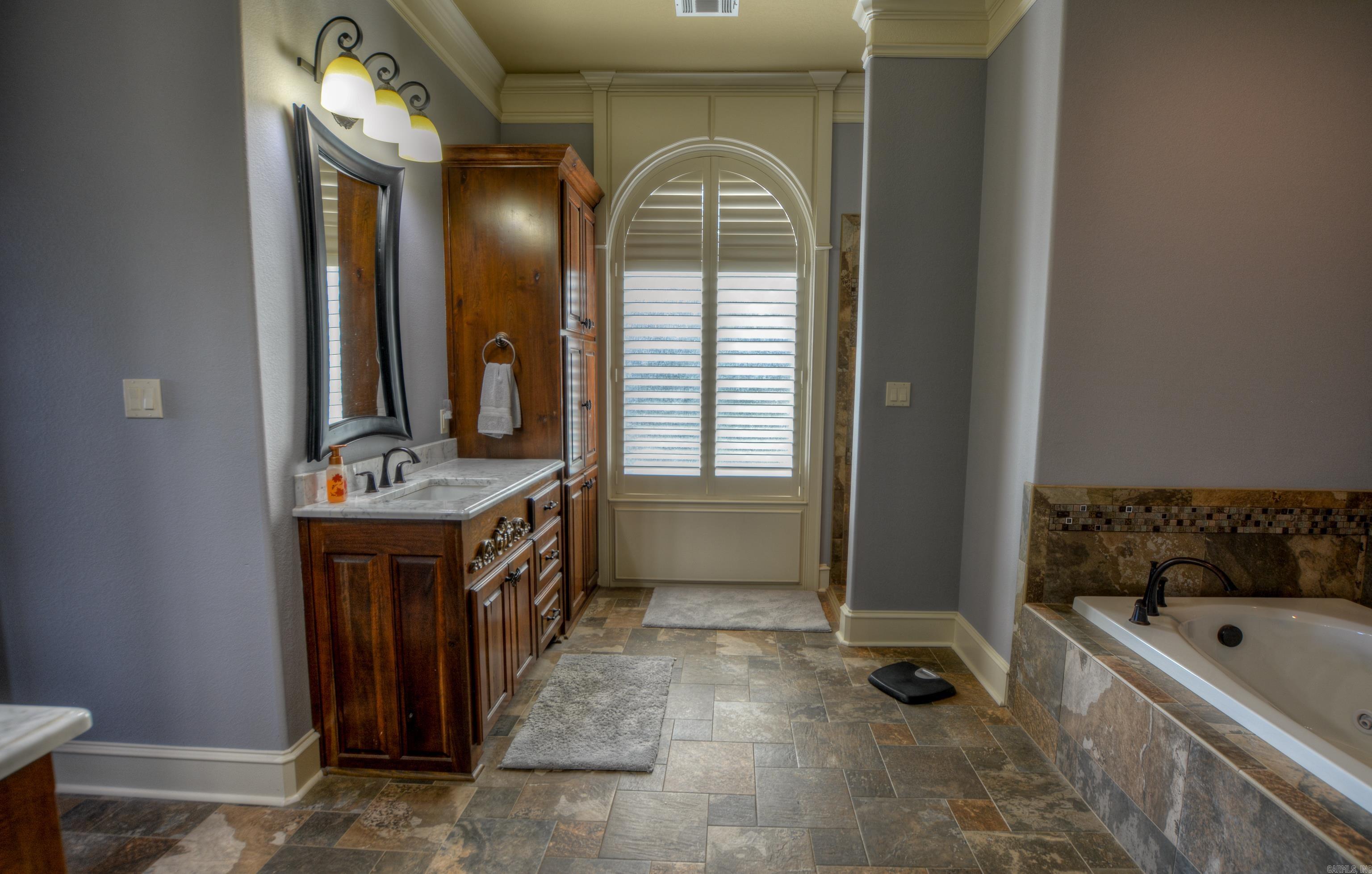 Sparling Point - Residential