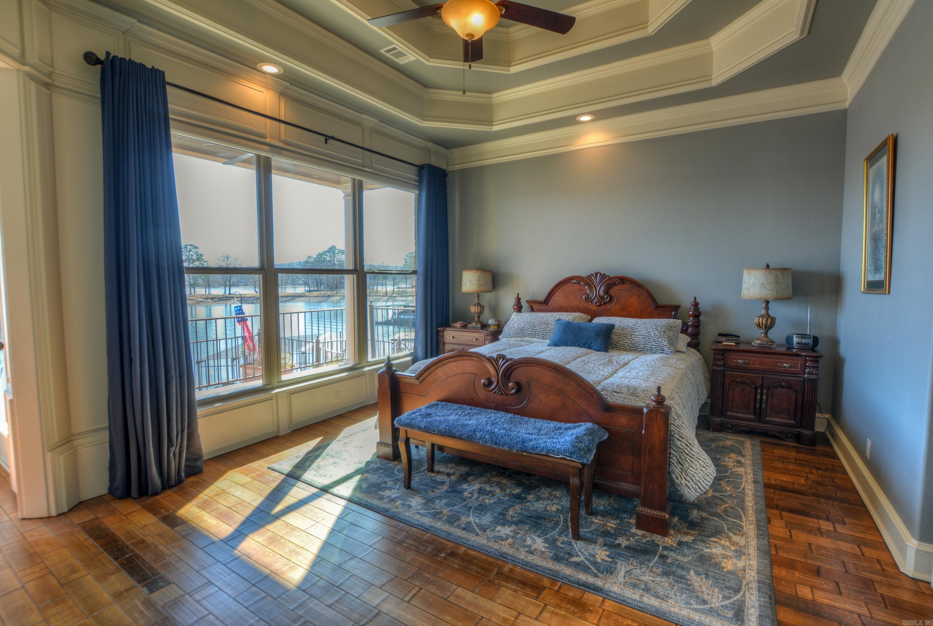 Sparling Point - Residential