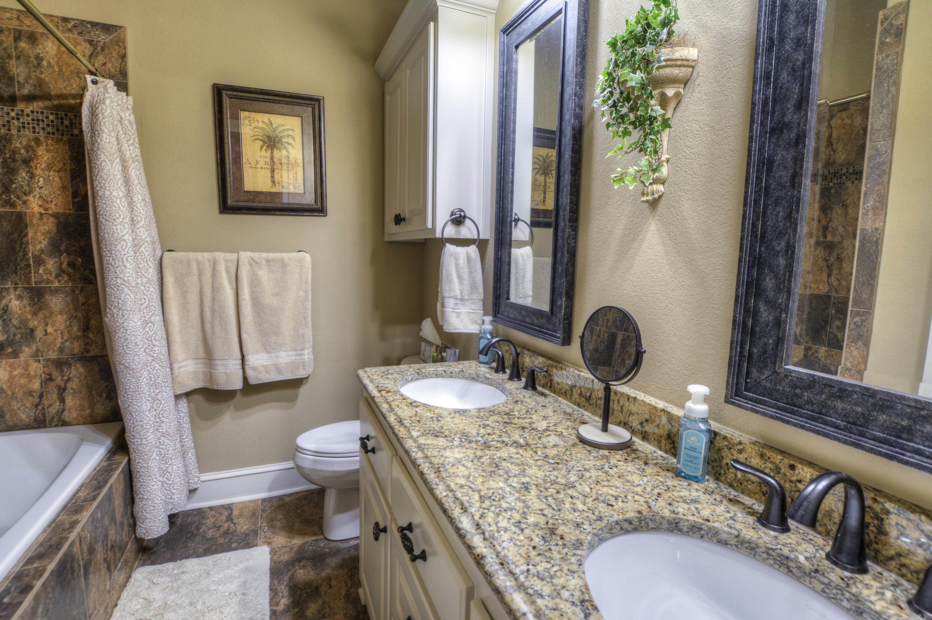 Sparling Point - Residential