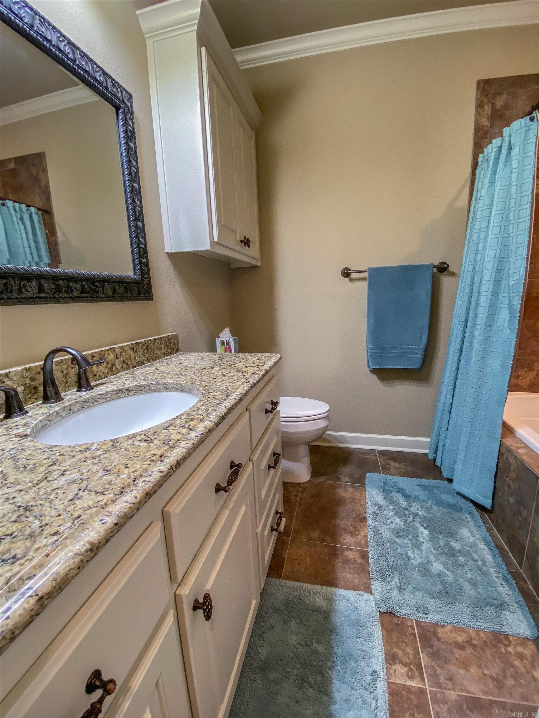 Sparling Point - Residential