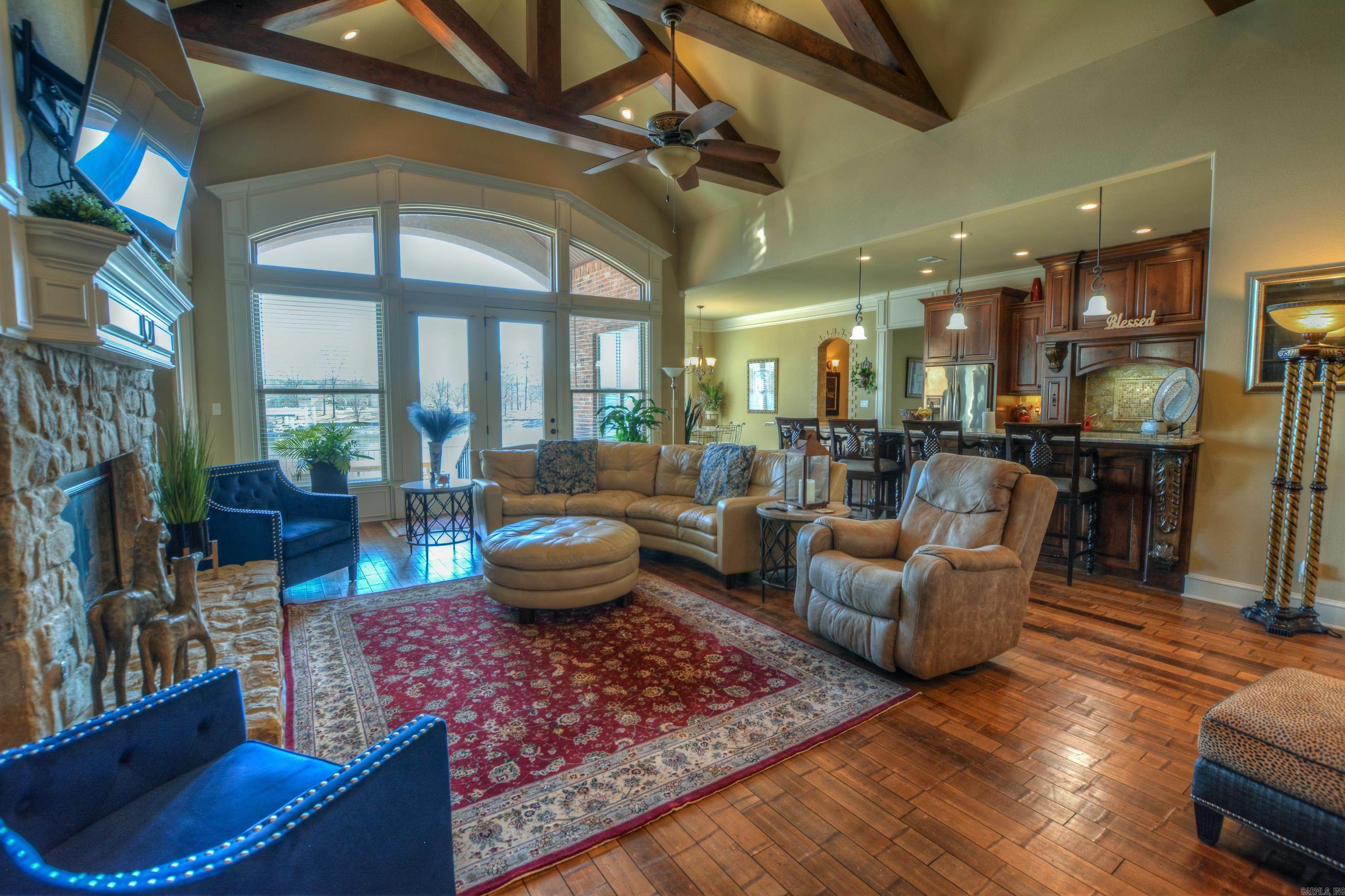 Sparling Point - Residential