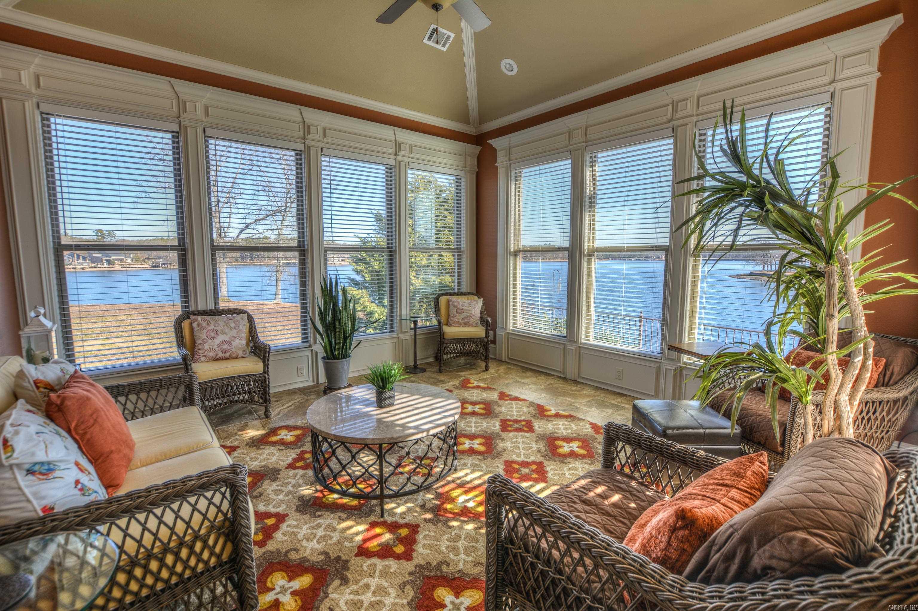 Sparling Point - Residential