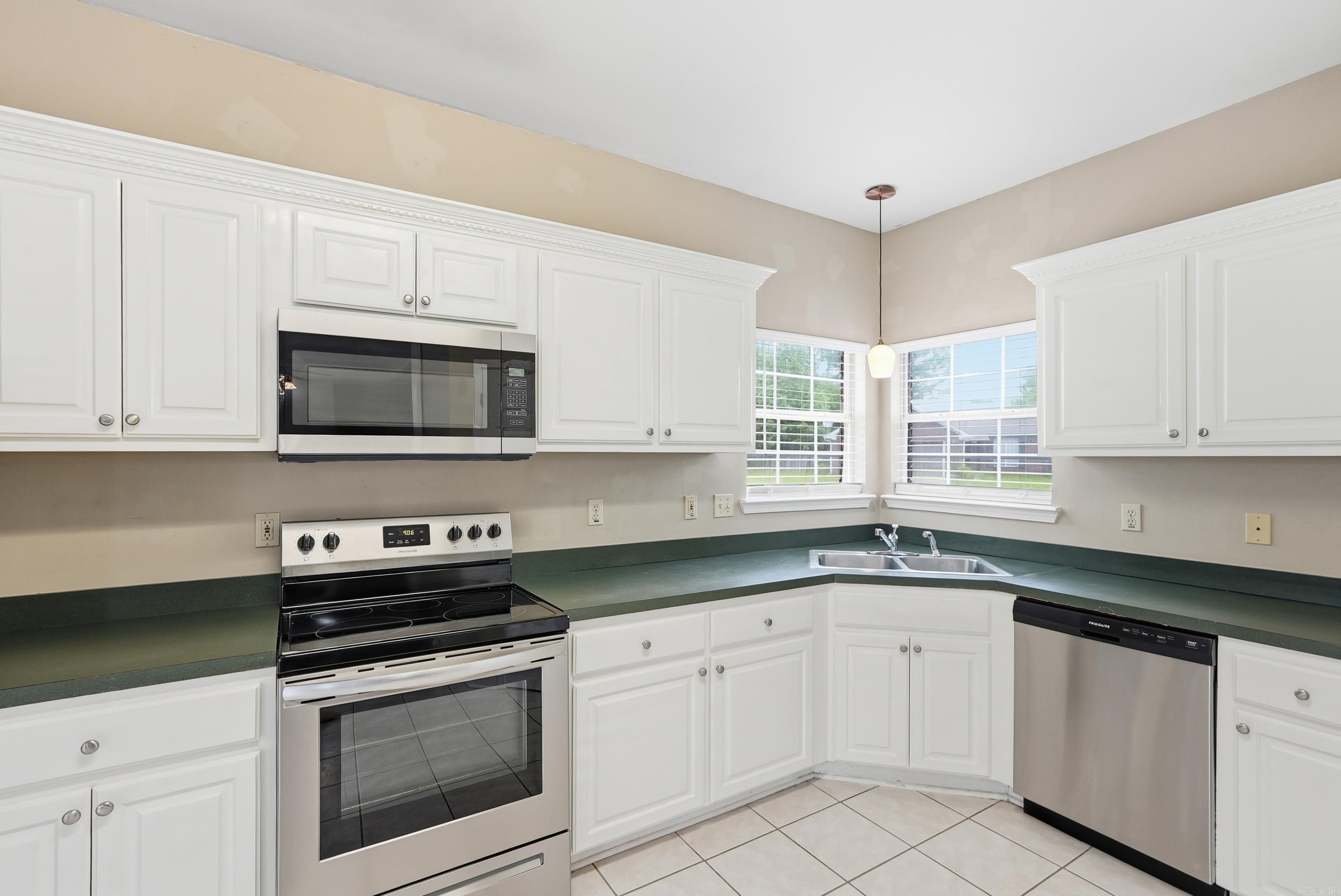 CUTTER RIDGE - Residential