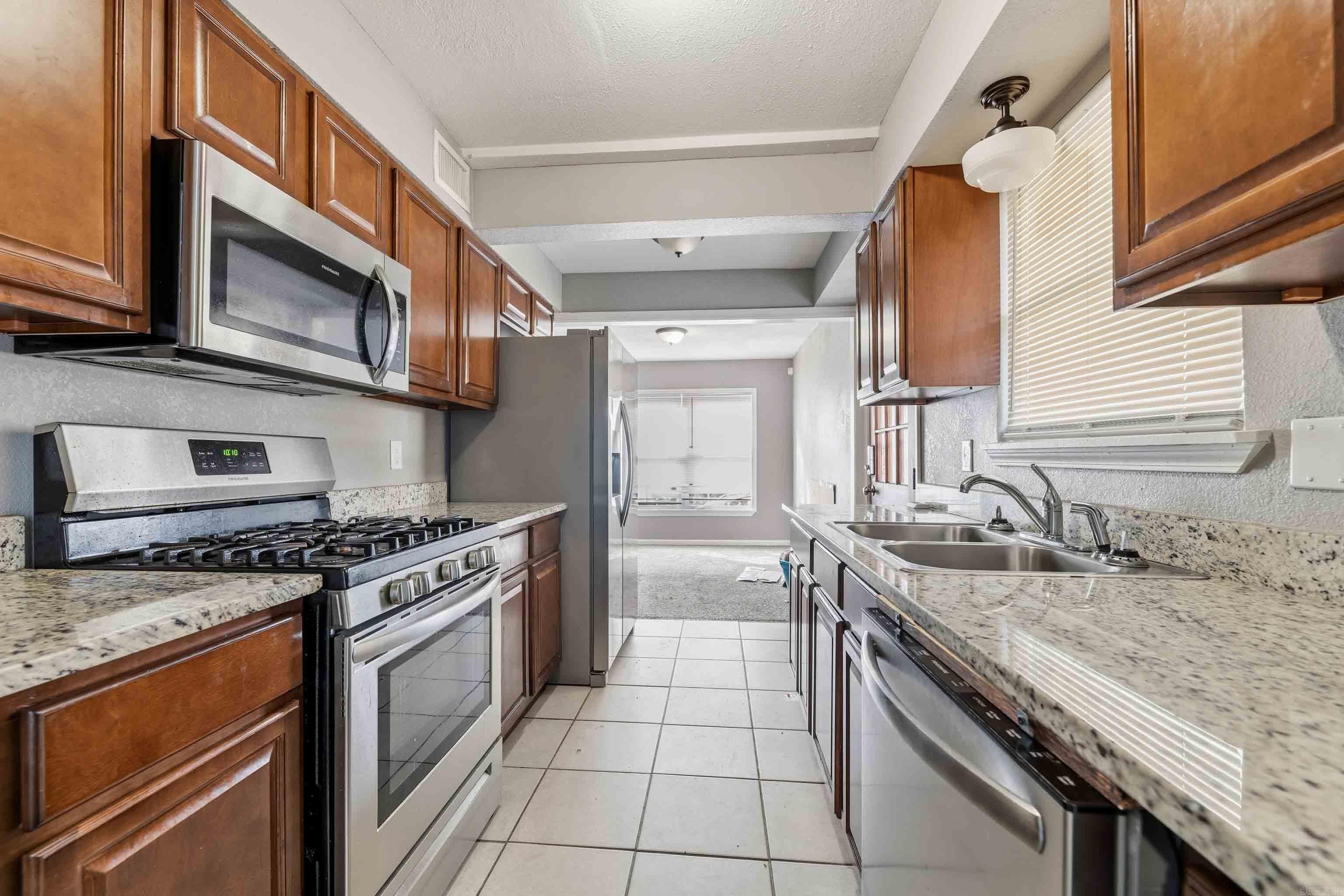 WALNUT VALLEY - Residential