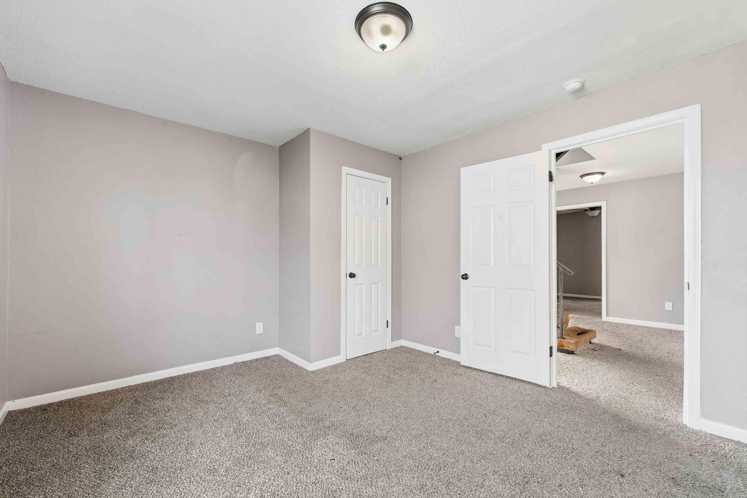 WALNUT VALLEY - Residential