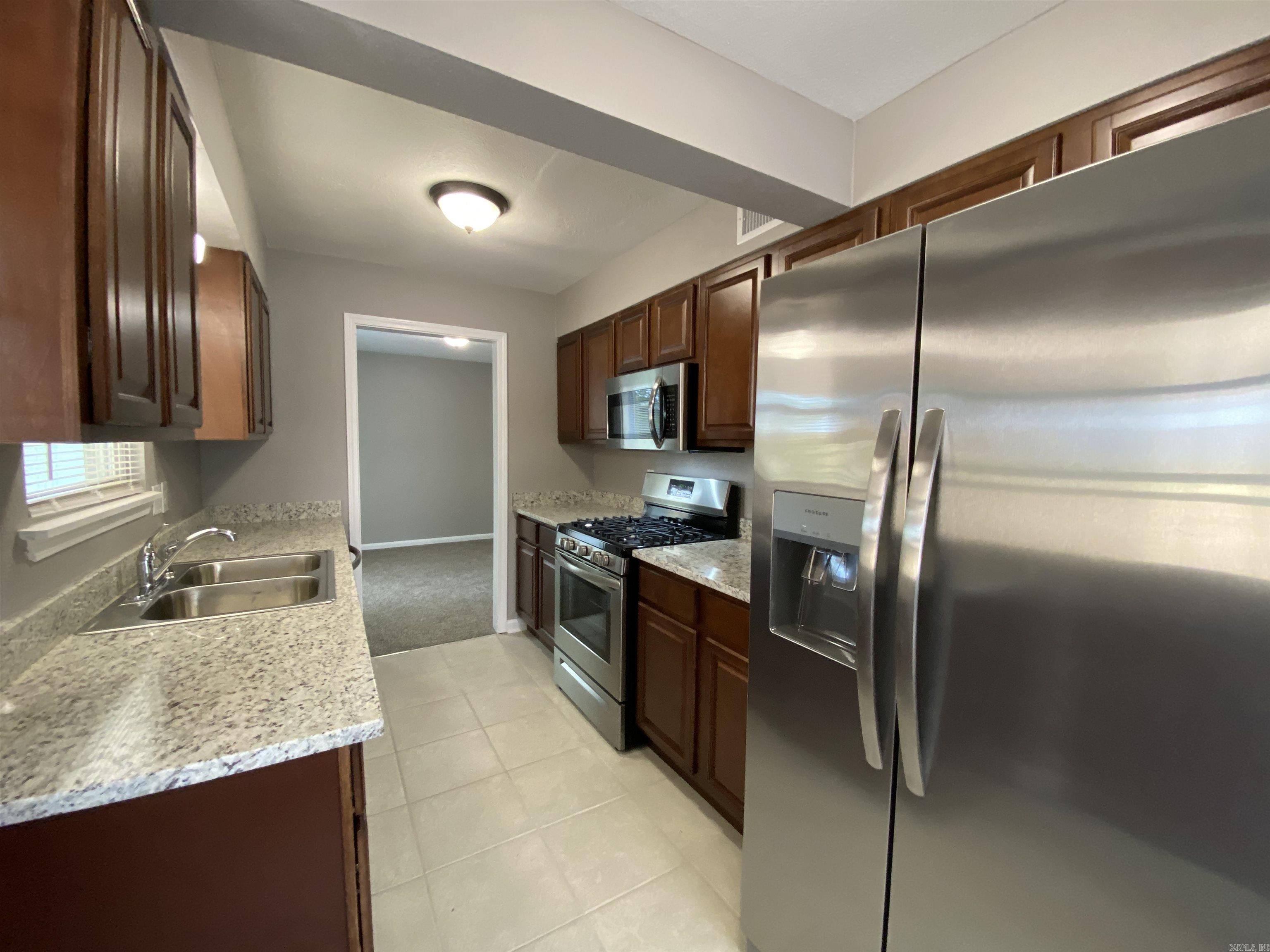 WALNUT VALLEY - Residential