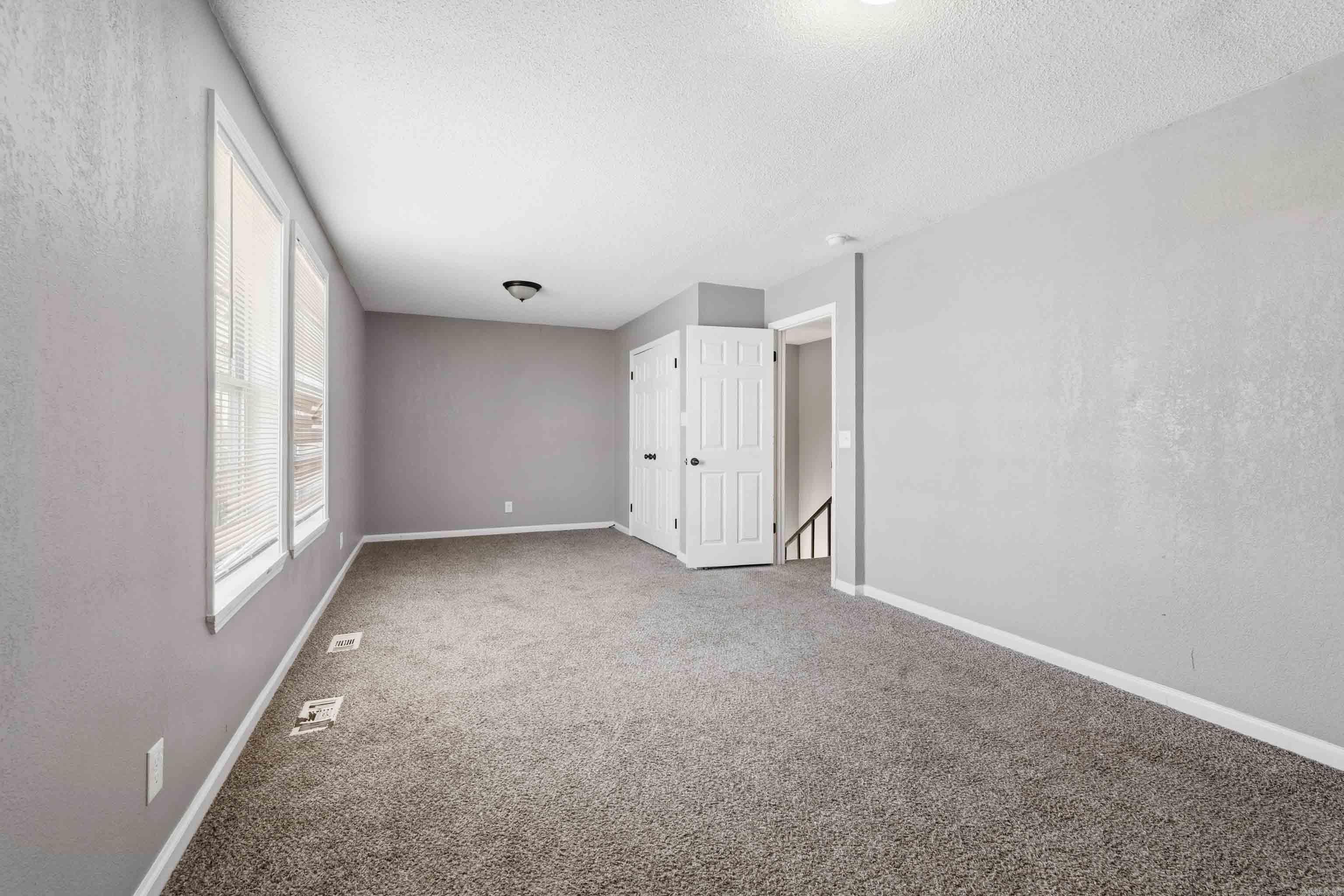 WALNUT VALLEY - Residential