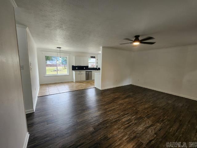 Simmons Place - Residential