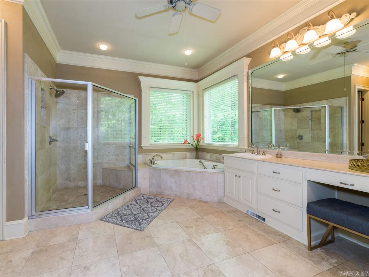 CHENAL VALLEY SOLOGNE CIRCLE - Residential