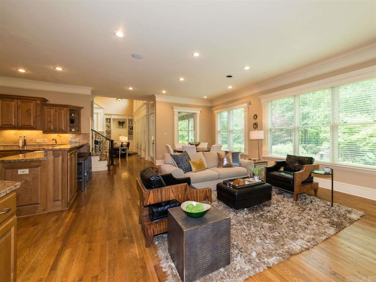 CHENAL VALLEY SOLOGNE CIRCLE - Residential