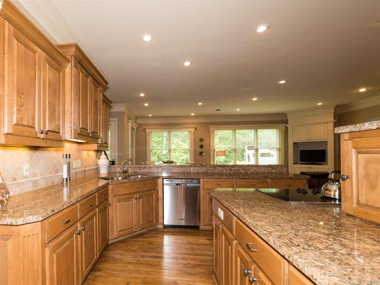 CHENAL VALLEY SOLOGNE CIRCLE - Residential