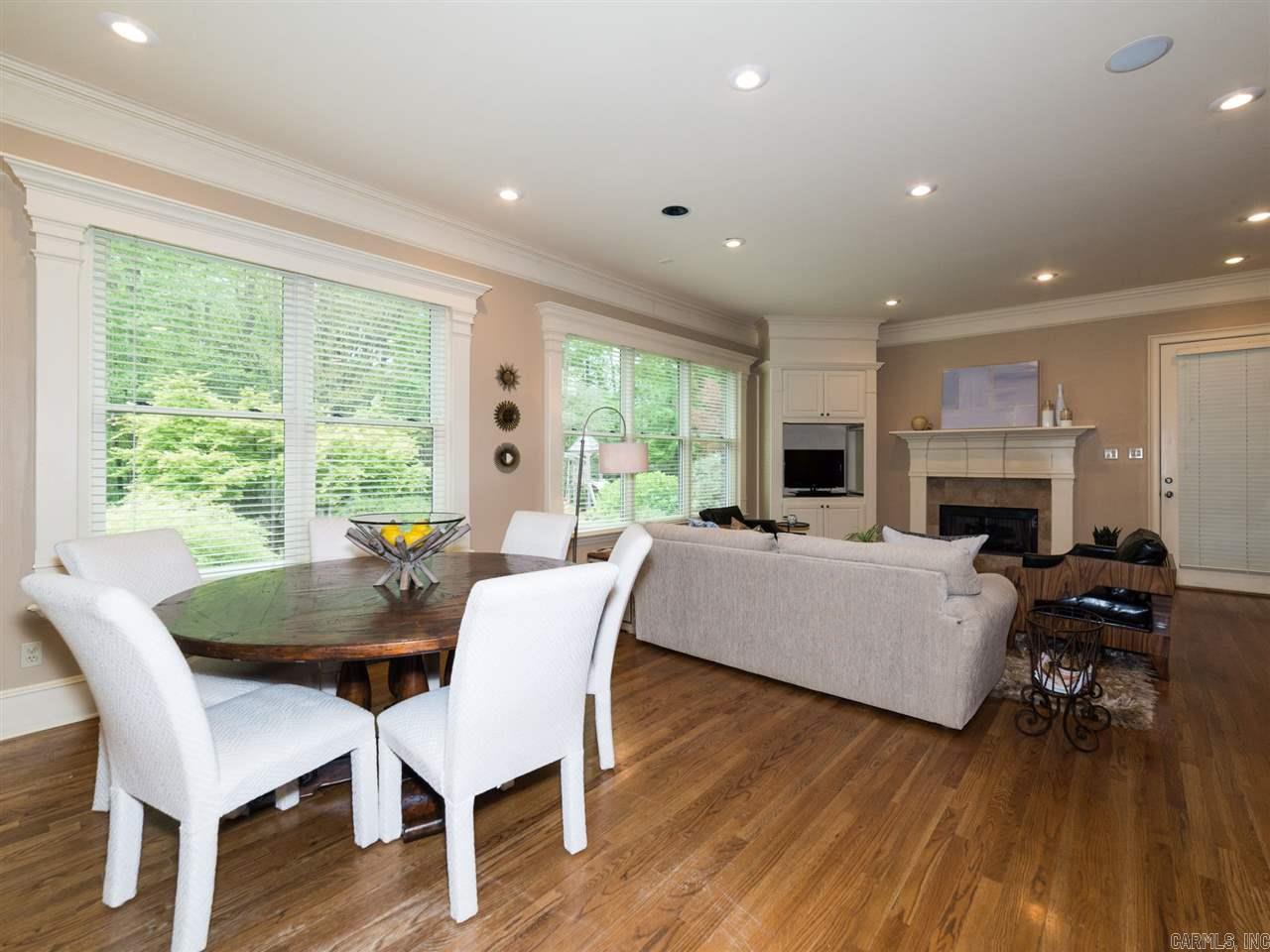 CHENAL VALLEY SOLOGNE CIRCLE - Residential
