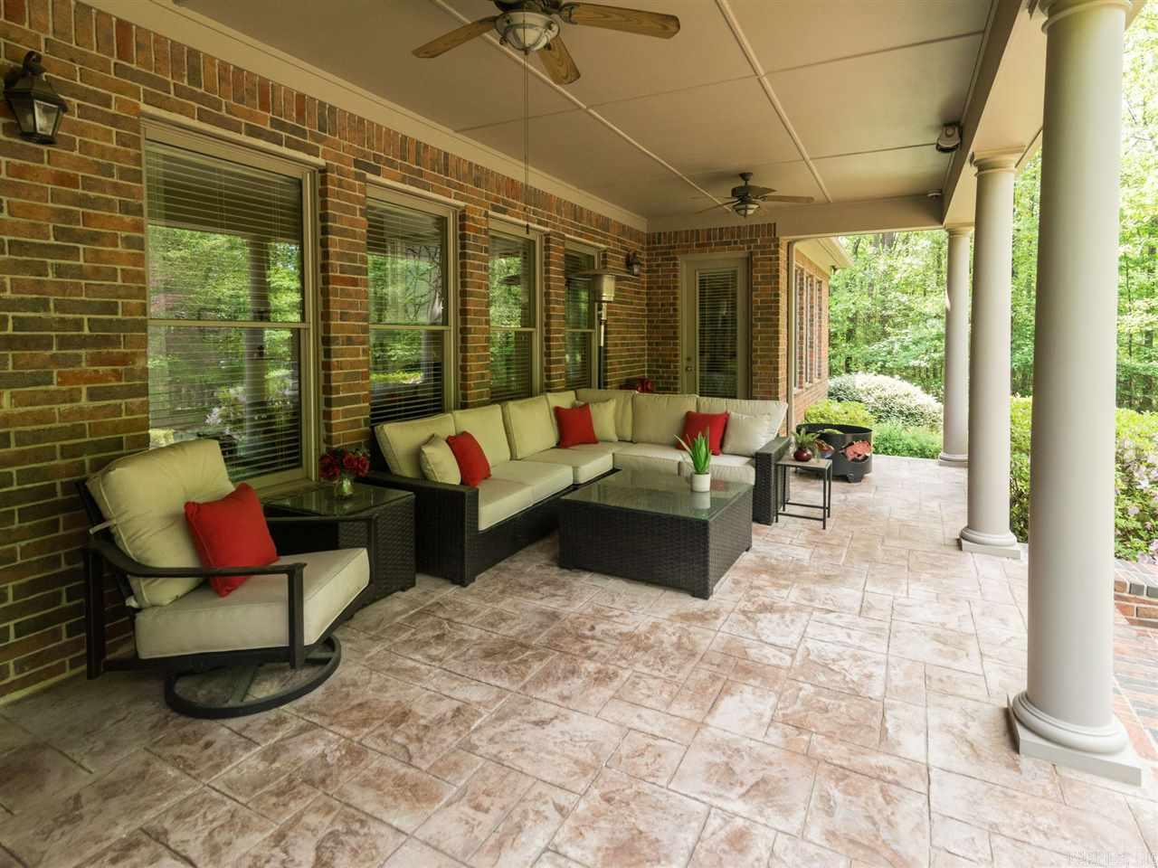 CHENAL VALLEY SOLOGNE CIRCLE - Residential