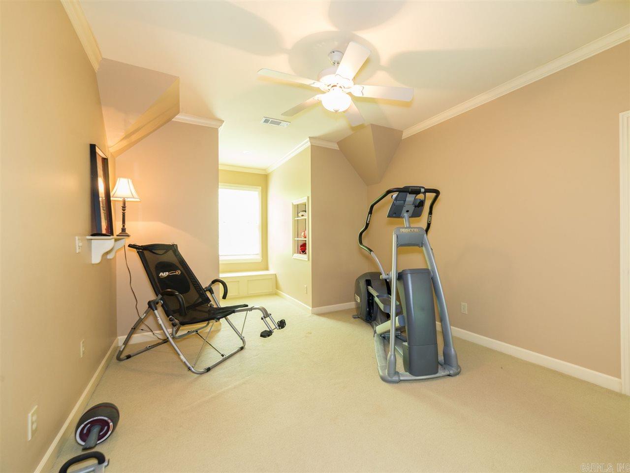 CHENAL VALLEY SOLOGNE CIRCLE - Residential