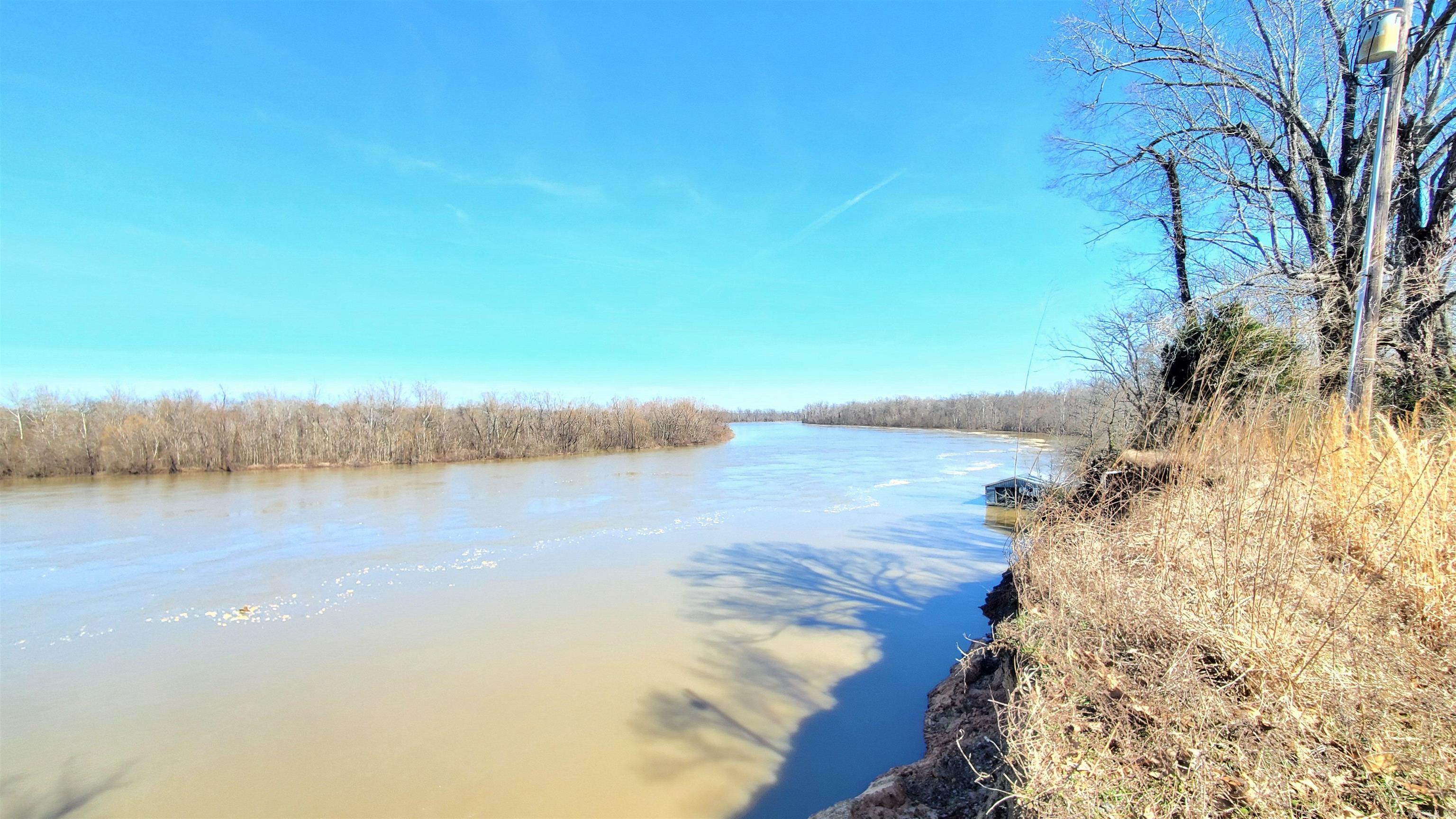 ORIGINAL TOWN DEVALLS BLUFF - Residential