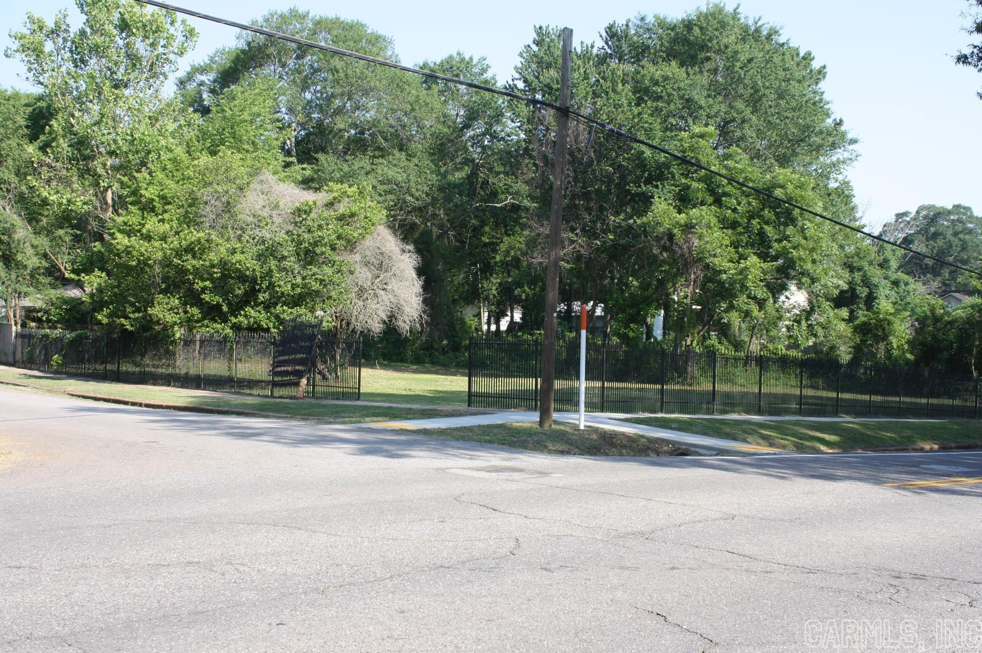 NEW NASHVILLE - Land