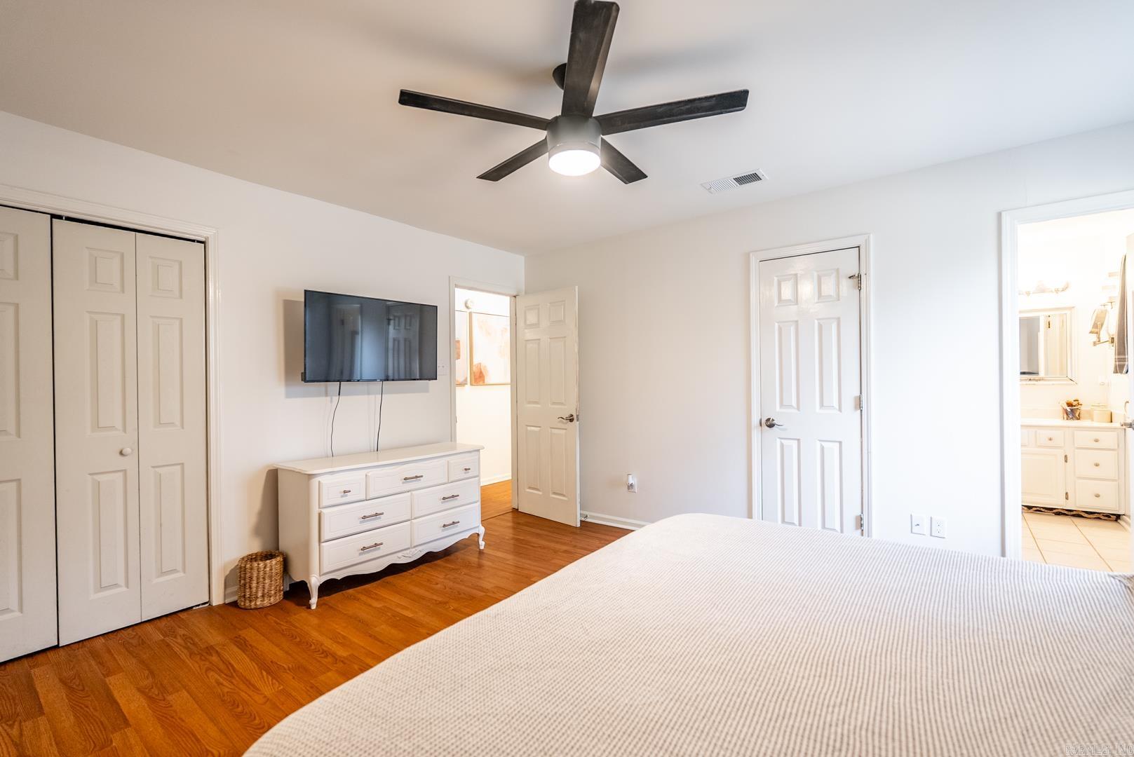 CEDAR RIDGE - Residential