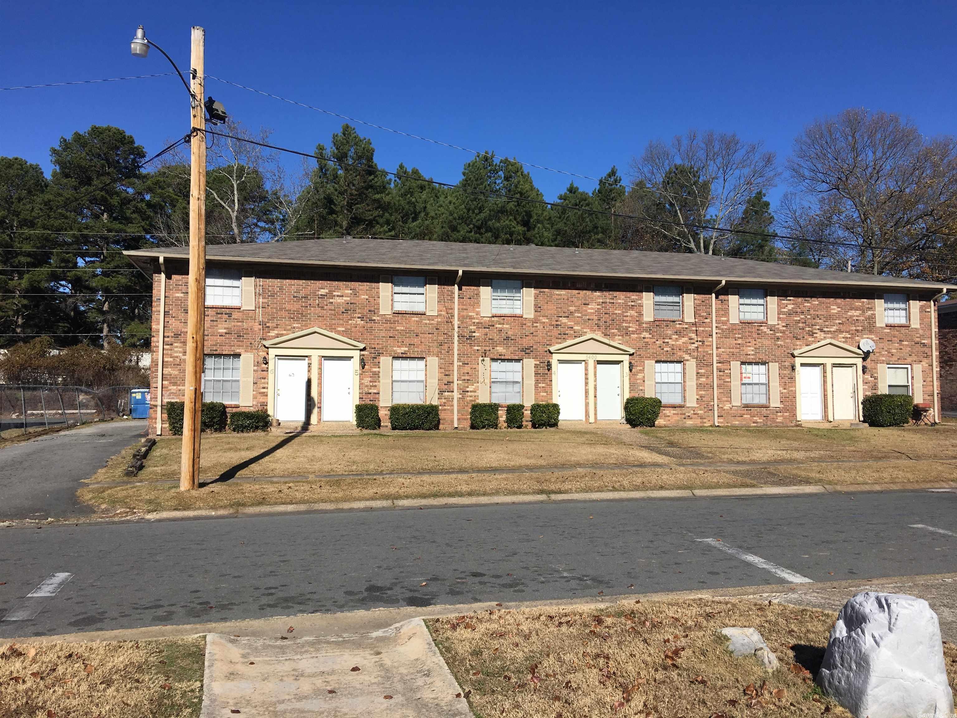 Myster Manor - Residential Lease