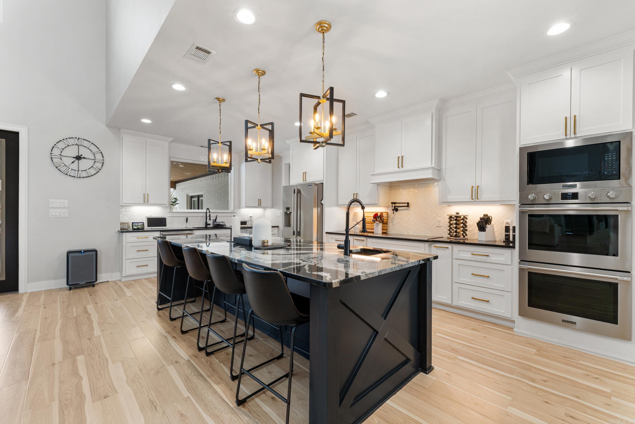 PARKER'S PLACE SUB - Residential