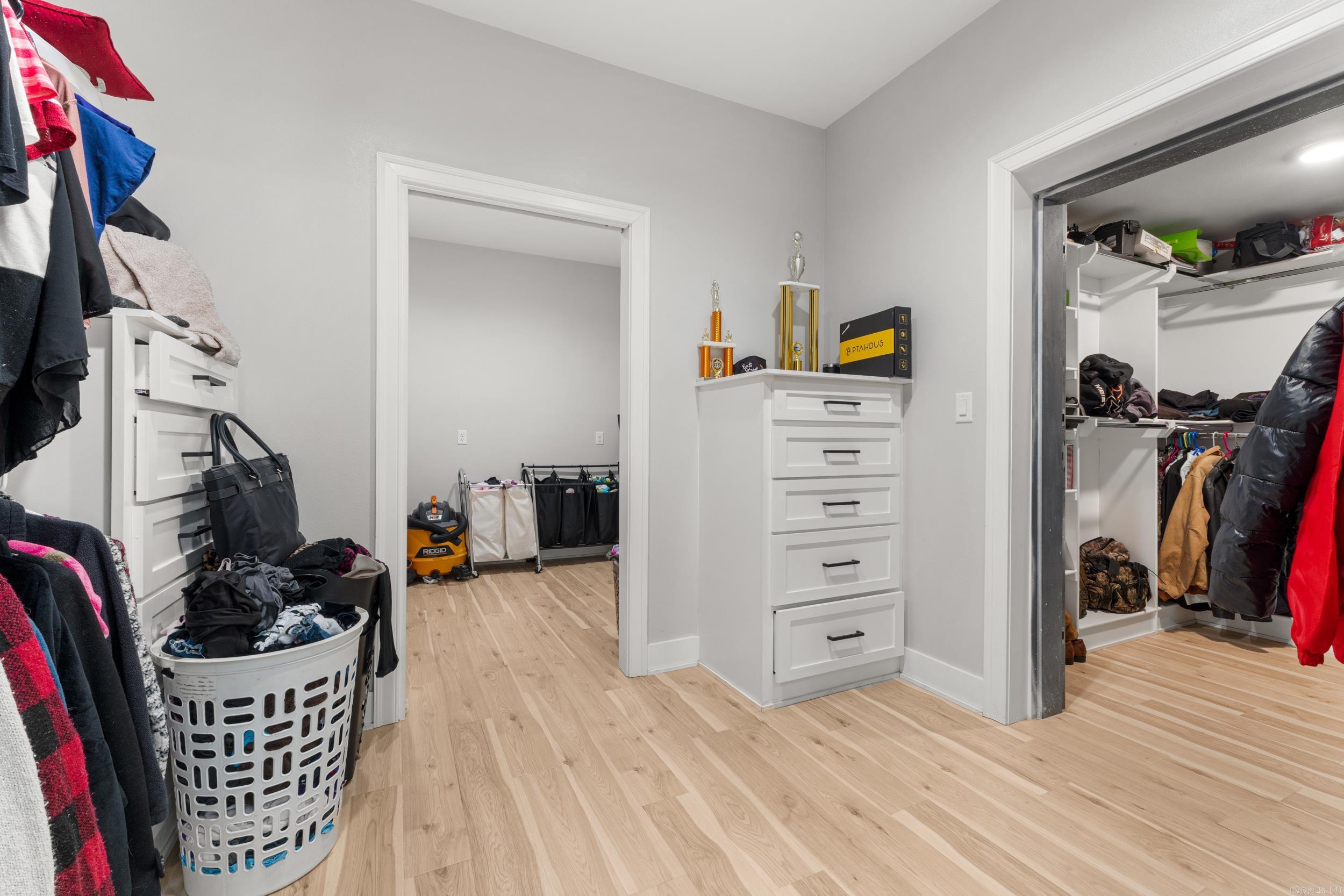 PARKER'S PLACE SUB - Residential