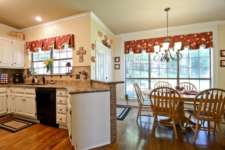 CHENAL VALLEY DUQUESNE COMMUNITY - Residential