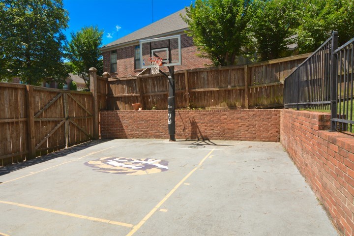 CHENAL VALLEY DUQUESNE COMMUNITY - Residential