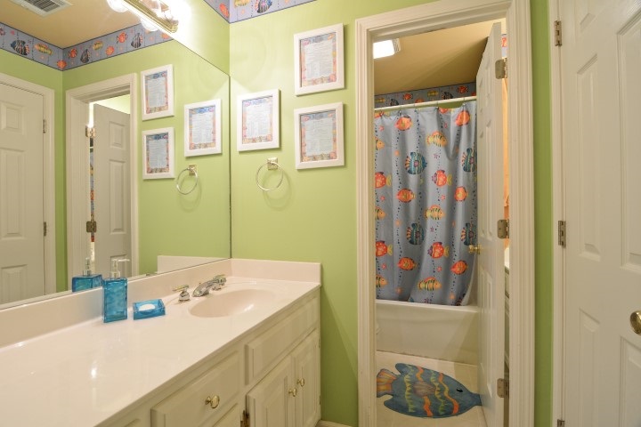 CHENAL VALLEY DUQUESNE COMMUNITY - Residential