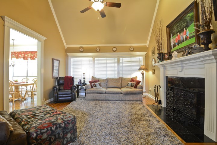 CHENAL VALLEY DUQUESNE COMMUNITY - Residential