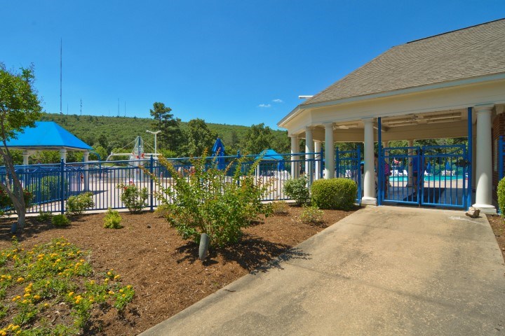 CHENAL VALLEY DUQUESNE COMMUNITY - Residential