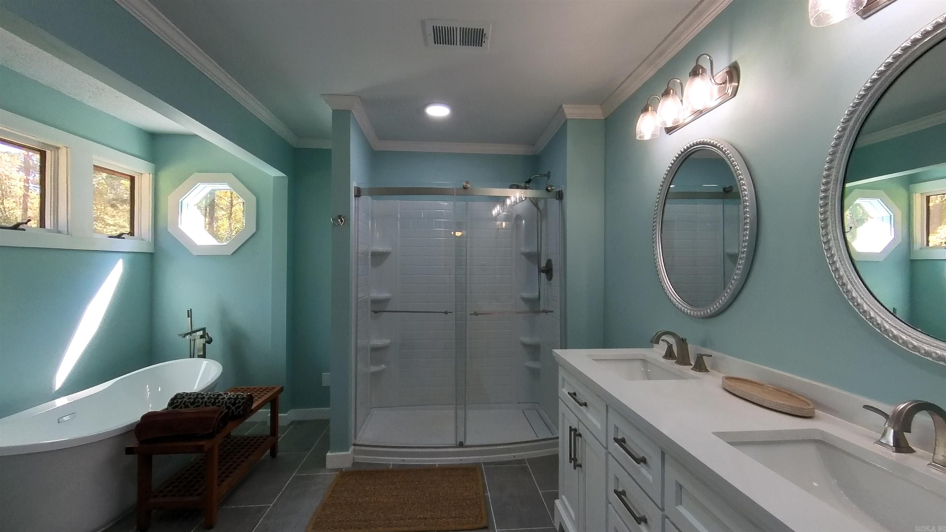 PINE CREST ESTATES - Residential