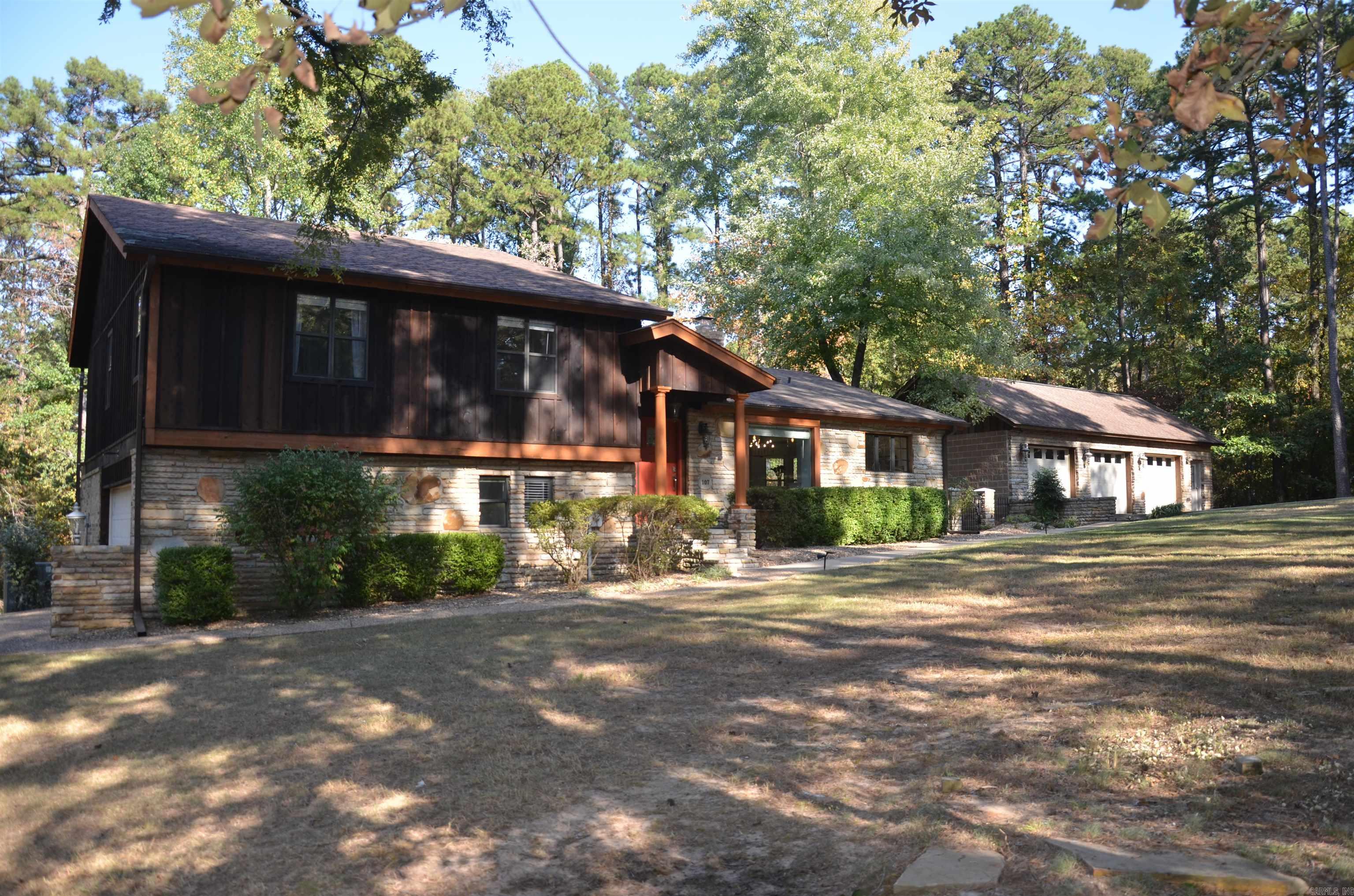 PINE CREST ESTATES - Residential