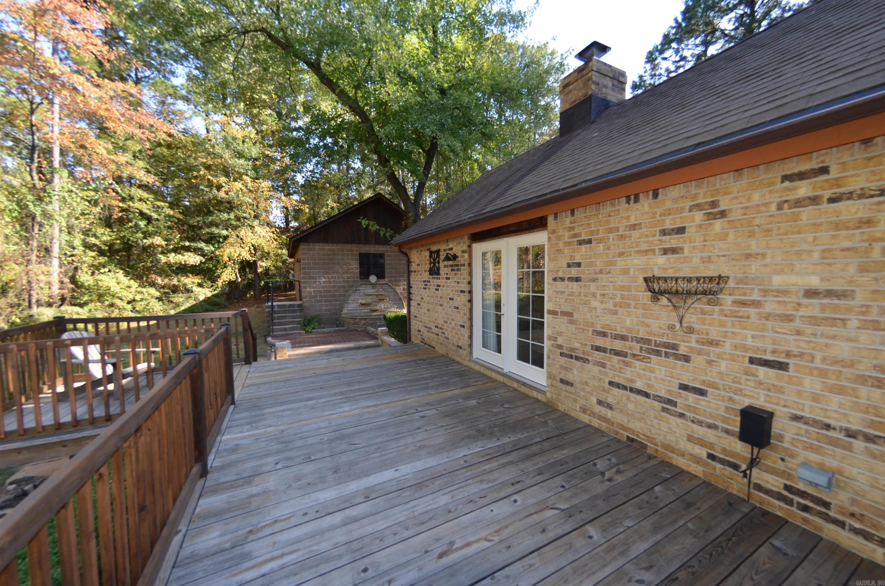 PINE CREST ESTATES - Residential