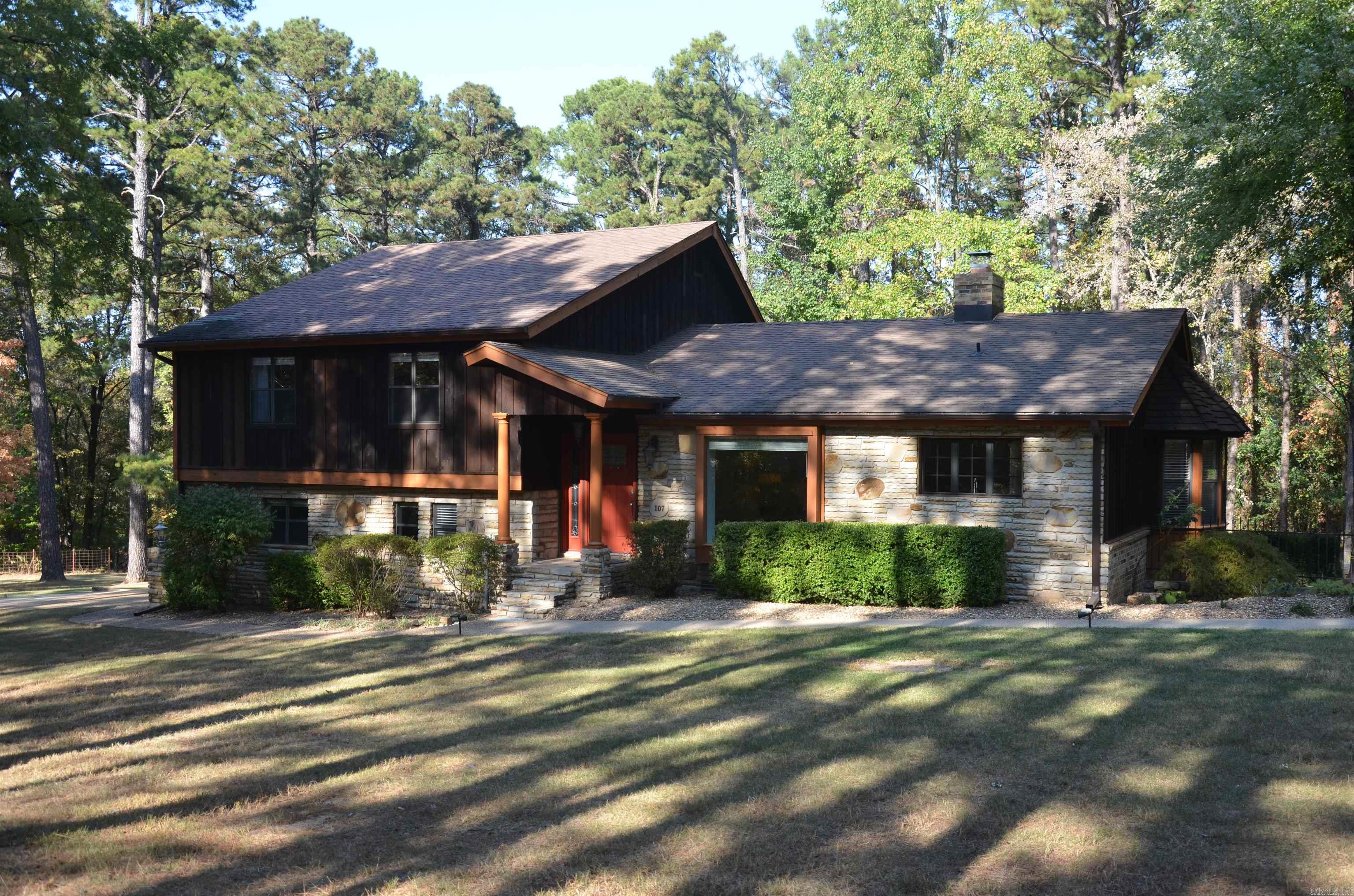 PINE CREST ESTATES - Residential