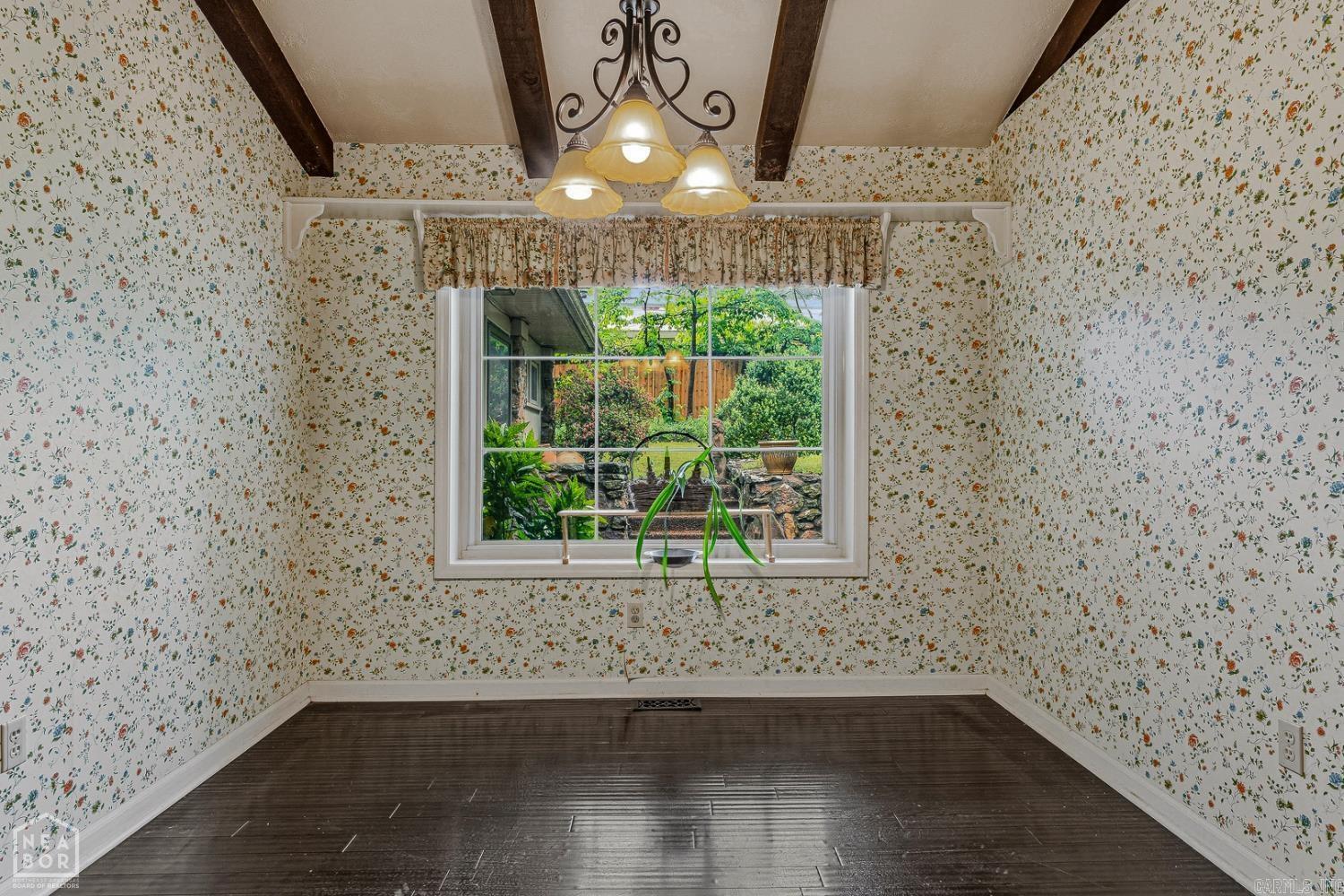 Parkers Woodland Hills - Residential