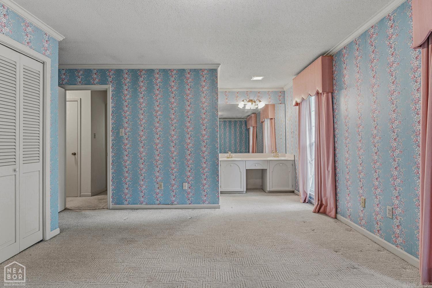 Parkers Woodland Hills - Residential