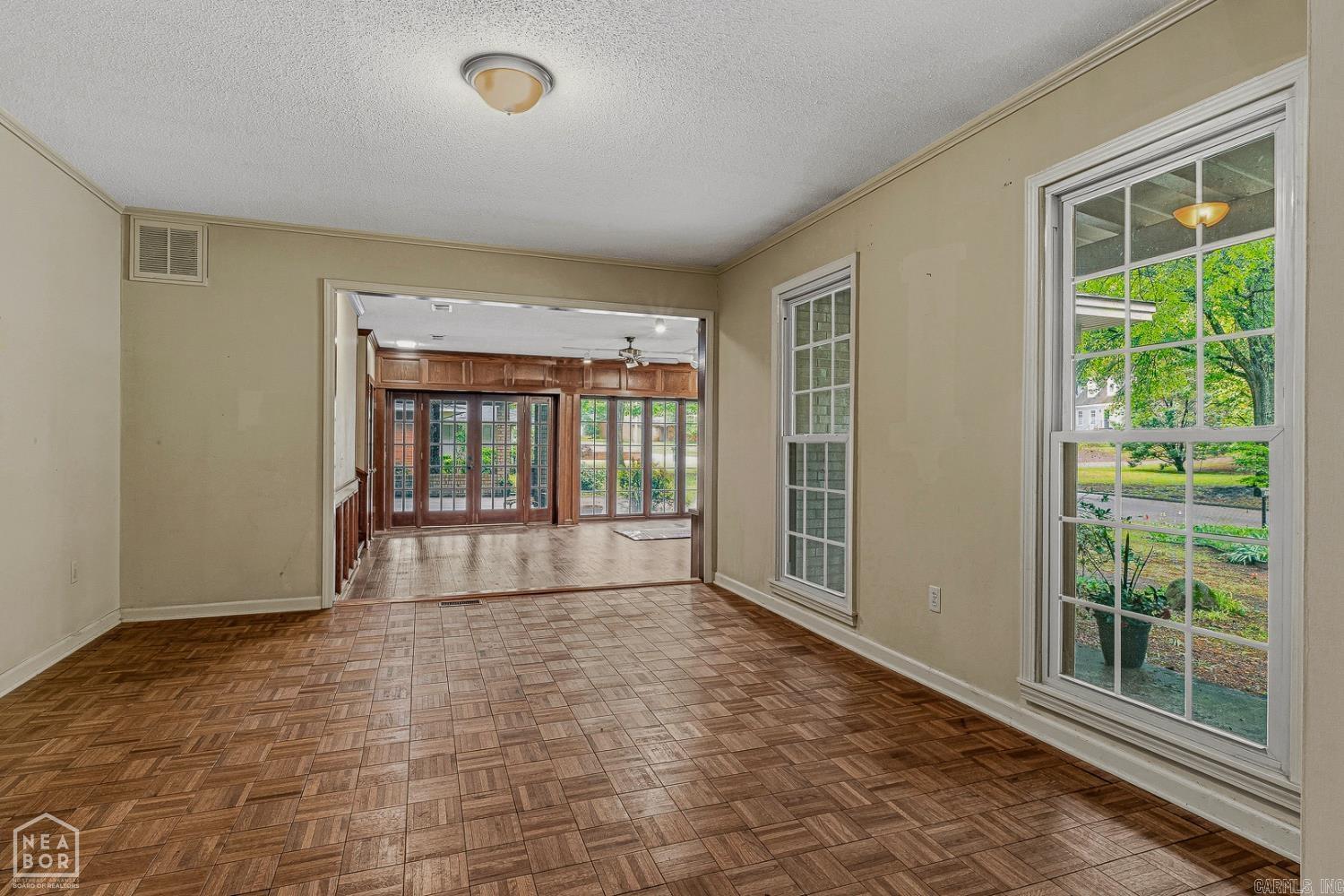 Parkers Woodland Hills - Residential