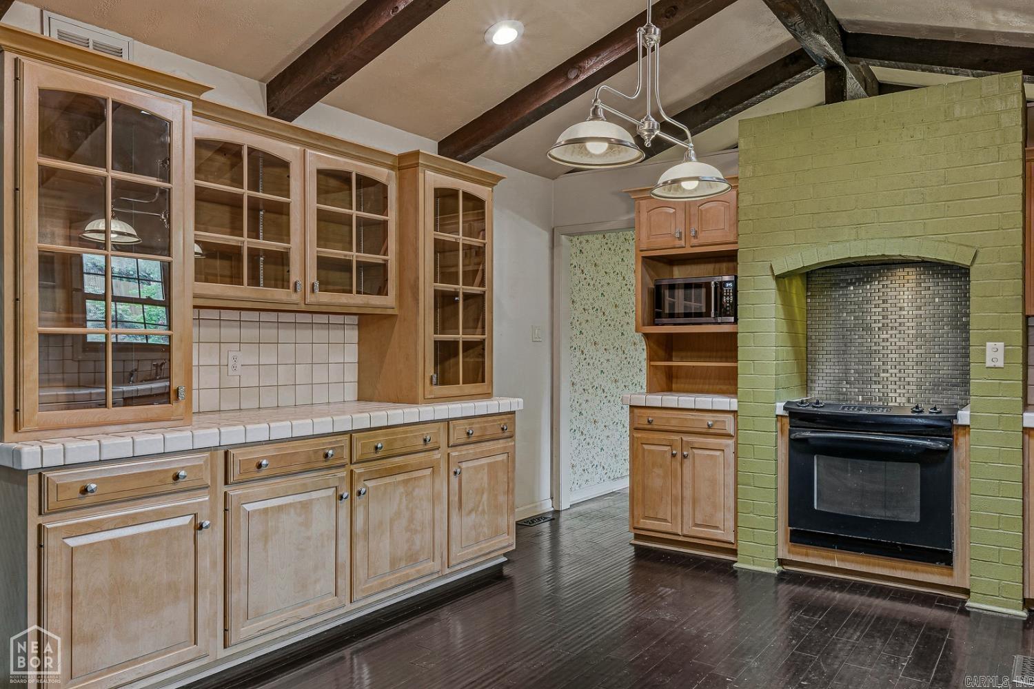 Parkers Woodland Hills - Residential