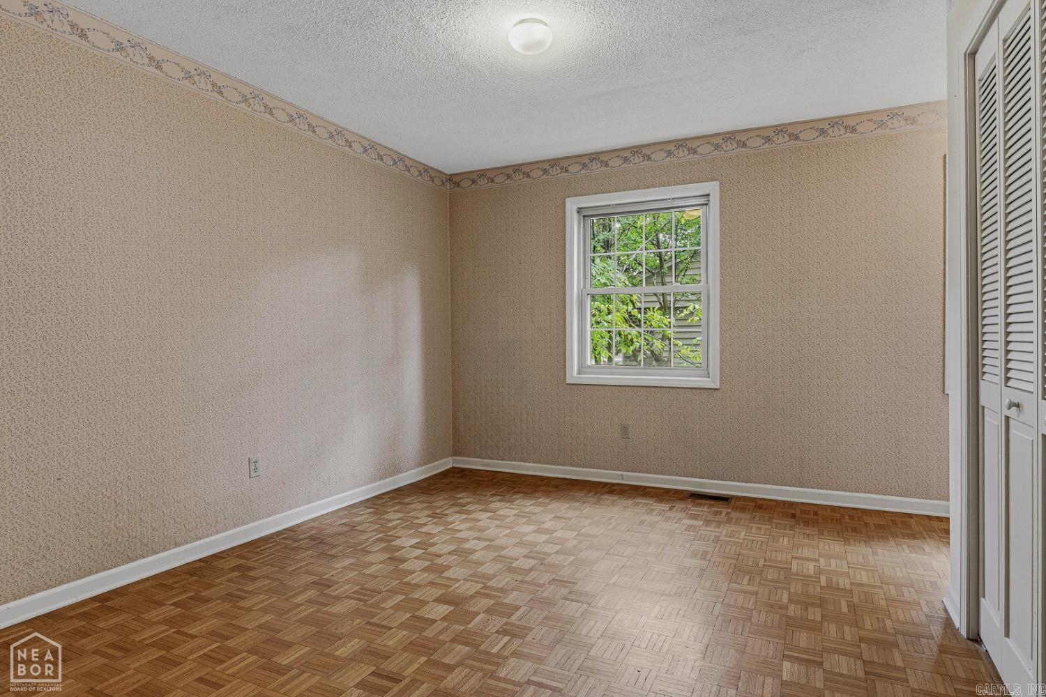Parkers Woodland Hills - Residential