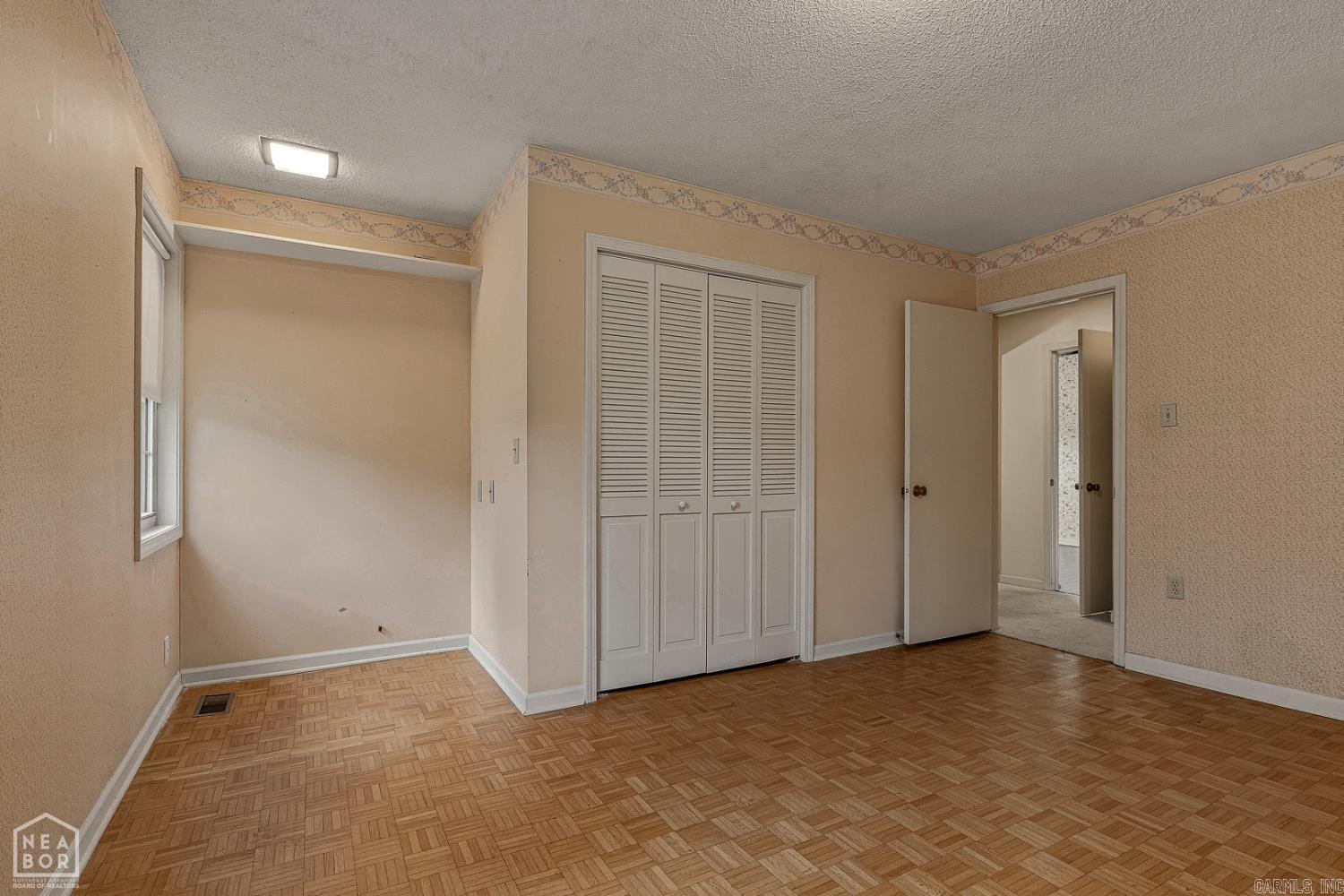 Parkers Woodland Hills - Residential